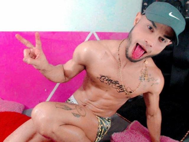 TimothyBarton - Sexe cam en vivo - 15364238
