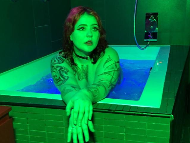 IreneBlair - Sexe cam en vivo - 15368062
