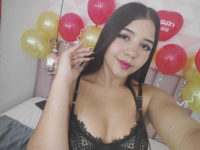 AlisonEscobar - Live Sex Cam - 15373054
