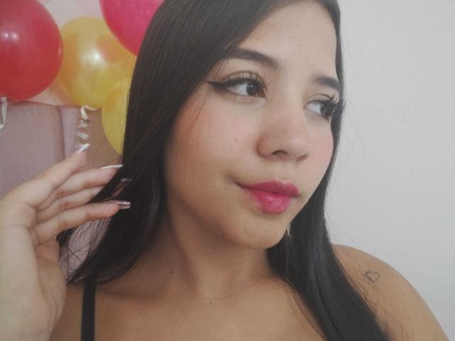 AlisonEscobar - Live sex cam - 15373094