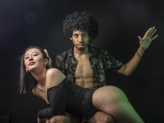 JennyAndJake - Live Sex Cam - 15374154