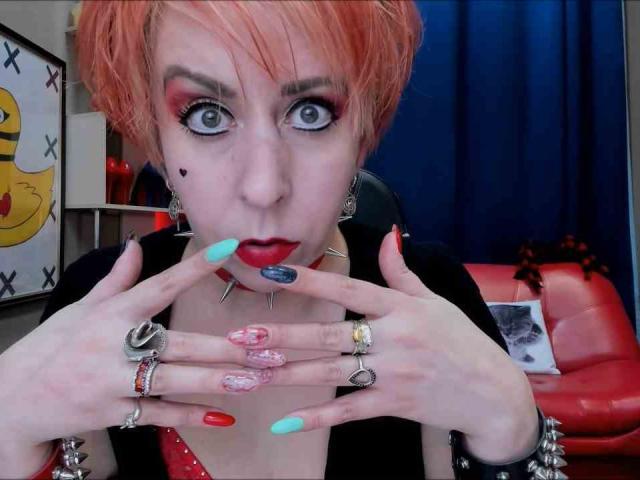 GinaMoor - Live sex cam - 15379750