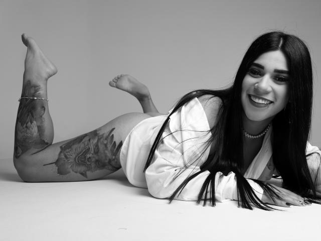 DalilaBassi - Sexe cam en vivo - 15379978