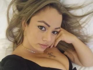 BrunetteCatie - Sexe cam en vivo - 15383634