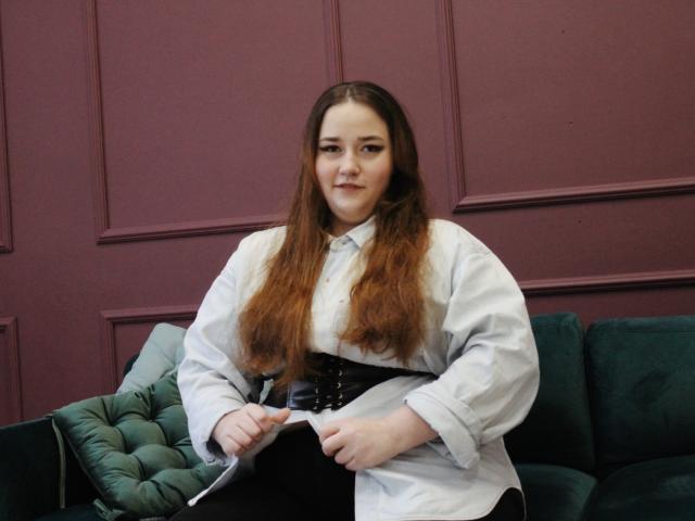 DaniellaGraceZZ - Live Sex Cam - 15384818