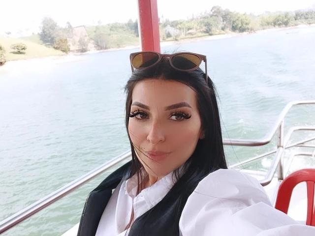 ArianaCortes - Sexe cam en vivo - 15387550