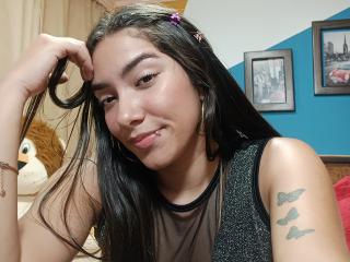 SharonKlart - Live sexe cam - 15389994