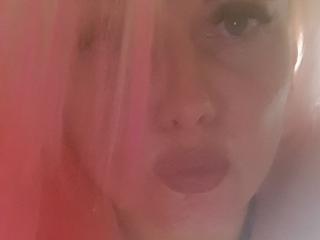 BustyBlondAnn - Live porn & sex cam - 15395422