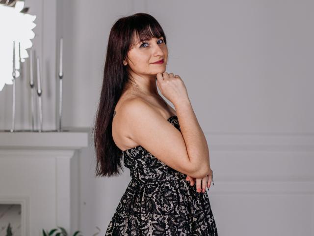 NinaFlawlees - Live porn &amp; sex cam - 15401062