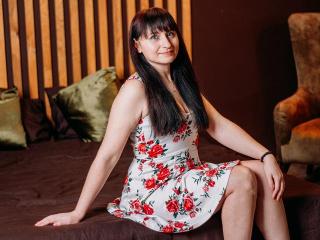 NinaFlawlees - Live sexe cam - 15401134