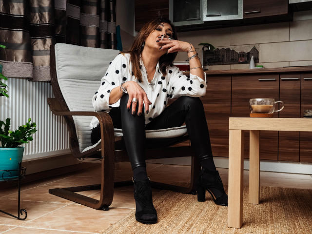 FreyaDavidson - Live sex cam - 15402338