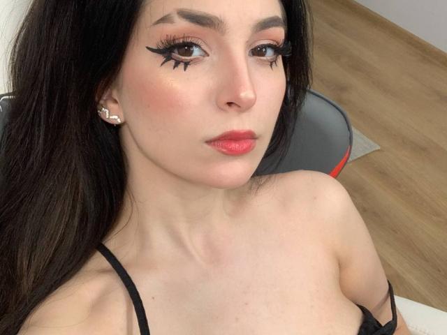 KateBurlleskk - Live Sex Cam - 15407682