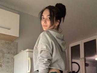 KateBurlleskk - Live sex cam - 15407726