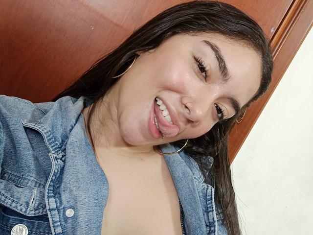 SharonKlart - Camera khiêu dâm &amp; quyến rũ trực tiếp - 15432682