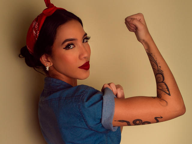 KylieWhite - Sexe cam en vivo - 15436310