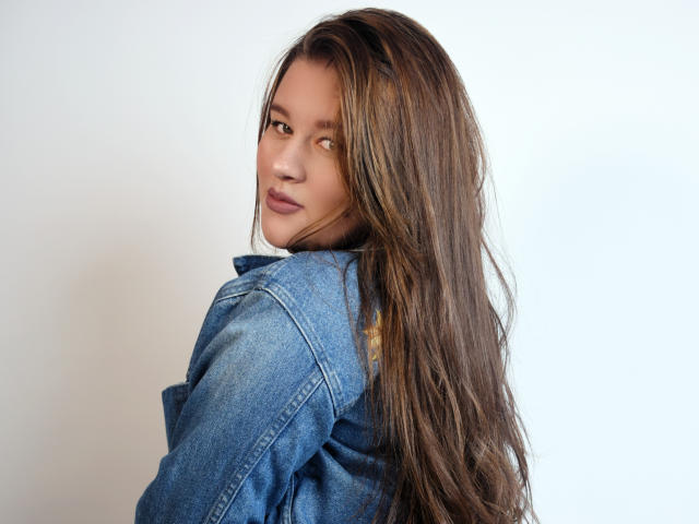 AllisonHerrera - Live Sex Cam - 15437450