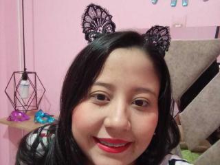 MiahSingerr - Live sex cam - 15440374
