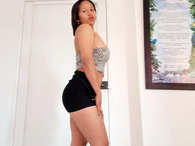 SaraBeckett - сексуальная веб-камера в реальном времени - 15440462