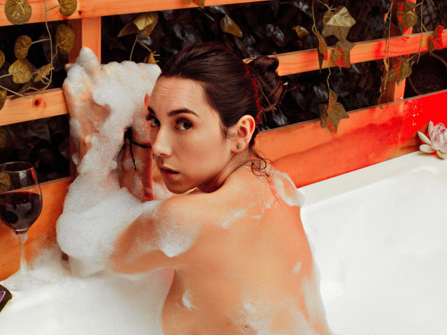 MiaReed - Live sex cam - 15440650