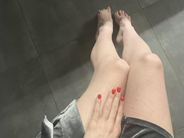 RozalinaPleasure - Live sex cam - 15446294