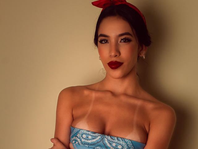 KylieWhite - Live porn &amp; sex cam - 15446710