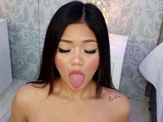 EmilieValette - Live porn &amp; sex cam - 15447246