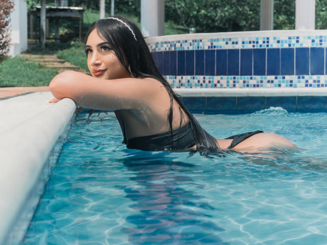 MadissonRey - Live sex cam - 15449970