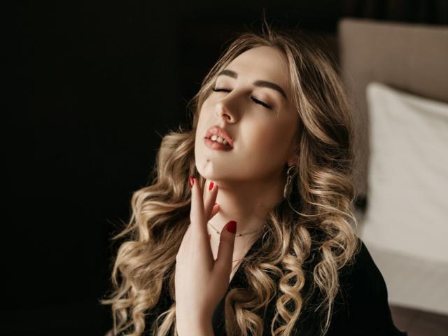 KaleyReed - Live sex cam - 15450858