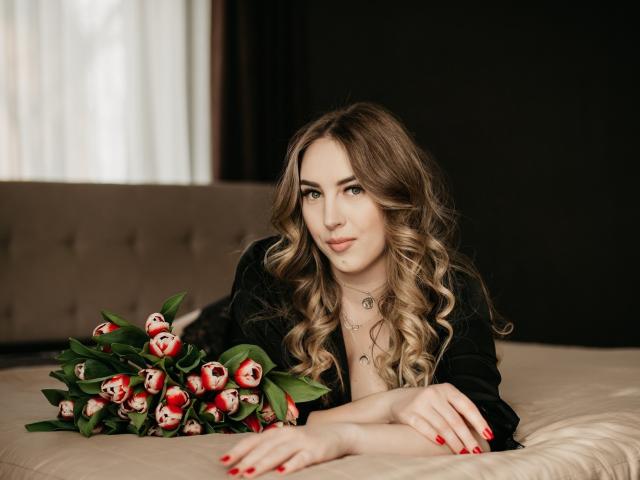 KaleyReed - Live Sex Cam - 15451518