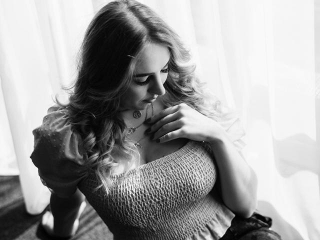 KaleyReed - Live sex cam - 15451650