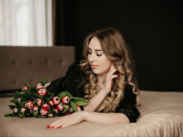 KaleyReed - Live Sex Cam - 15452562