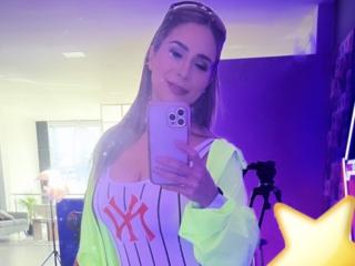 ValeriaSaenzHot - Live porn &amp; sex cam - 15454498