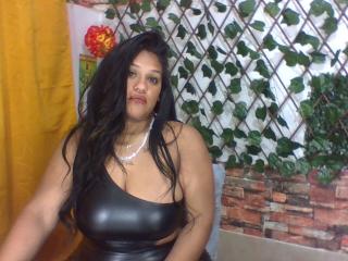 MichelleBrito - Live sex cam - 15455454