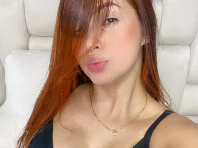 EmilyParkerr - Live porn &amp; sex cam - 15462054