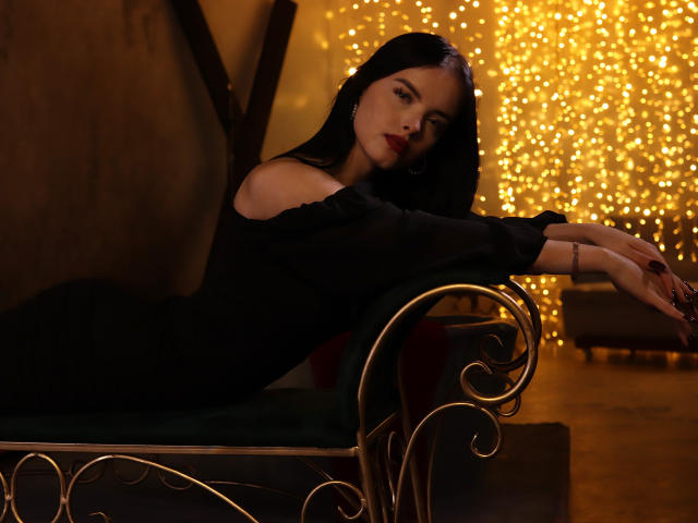 NicoleGrace - Live sex cam - 15462478