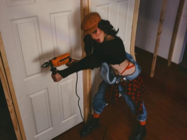 LucyVendeta - Live sex cam - 15465990