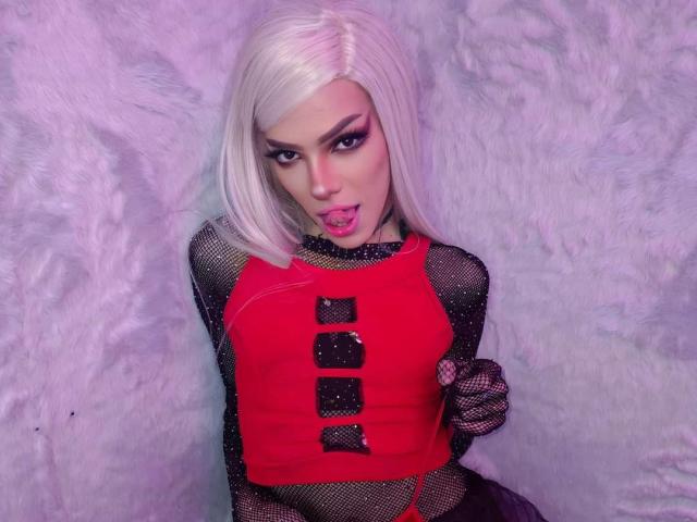 LucyVendeta - Live sex cam - 15466550