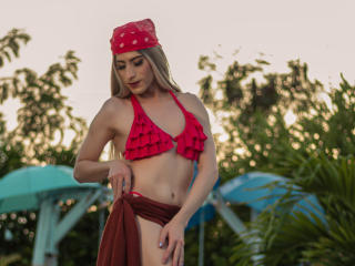 AmbarJonnes - Sexe cam en vivo - 15468750