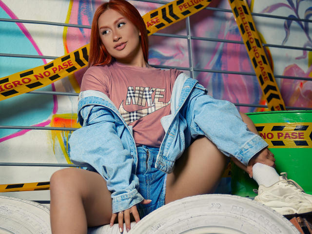 AliceSchmit - Live porn &amp; sex cam - 15484514