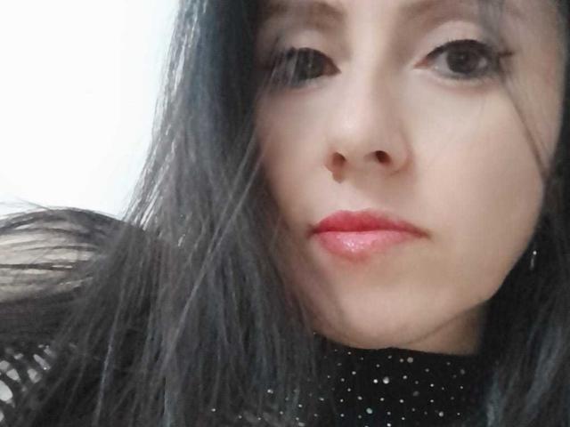 MondBlue - Sexe cam en vivo - 15489790