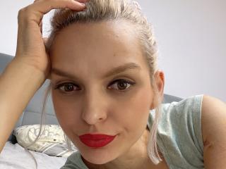 DouceAmelia - Porno na żywo i seks kamera - 15495714