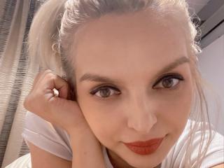 DouceAmelia - Live porn &amp; sex cam - 15495718