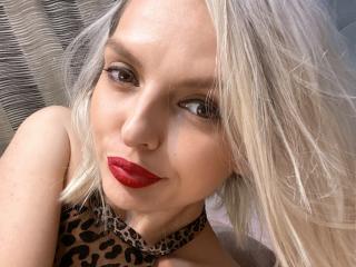 DouceAmelia - Sexe cam en vivo - 15495734