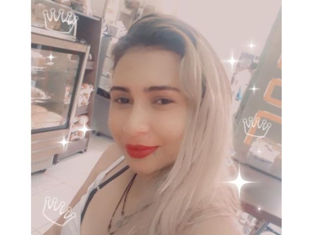 LuisaBonett - Live sex cam - 15499122