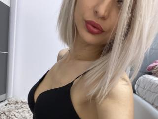 DouceAmelia - Live porn & sex cam - 15505158