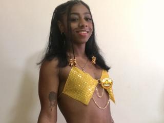 Molly69X - Live Sex Cam - 15520302