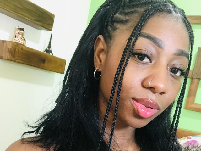 Molly69X - Live sex cam - 15520338