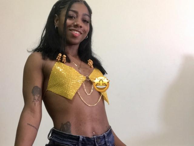 Molly69X - Live Sex Cam - 15520390