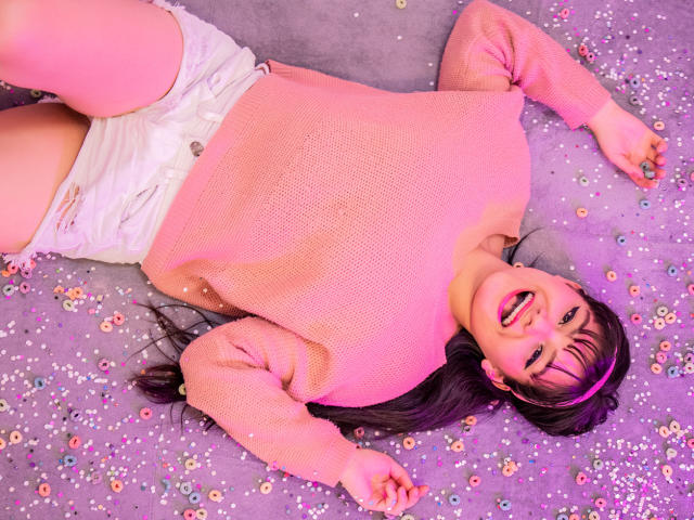 ValeriaRosee - Live sex cam - 15521318