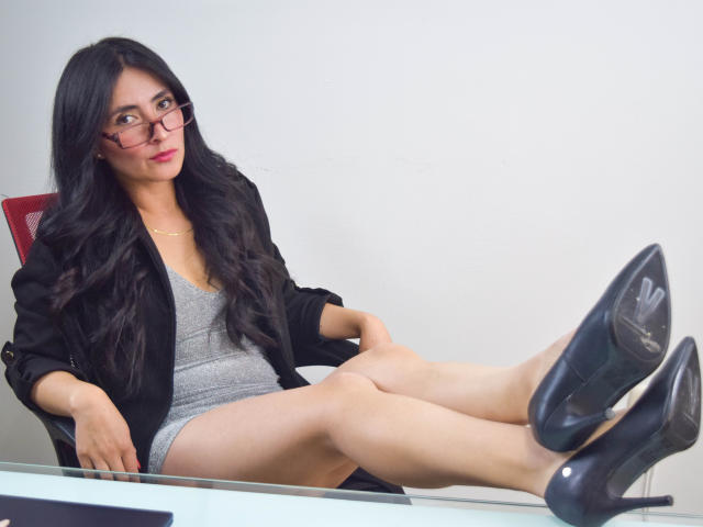 JainaRogers - Live sex cam - 15524670